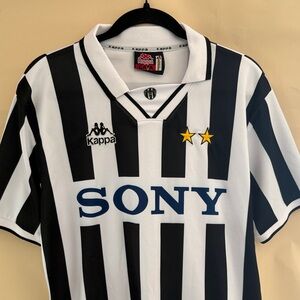 Vintage Kappa Juventus Jersey